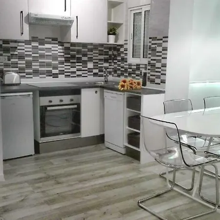 Avenida Del Puerto Apartamento